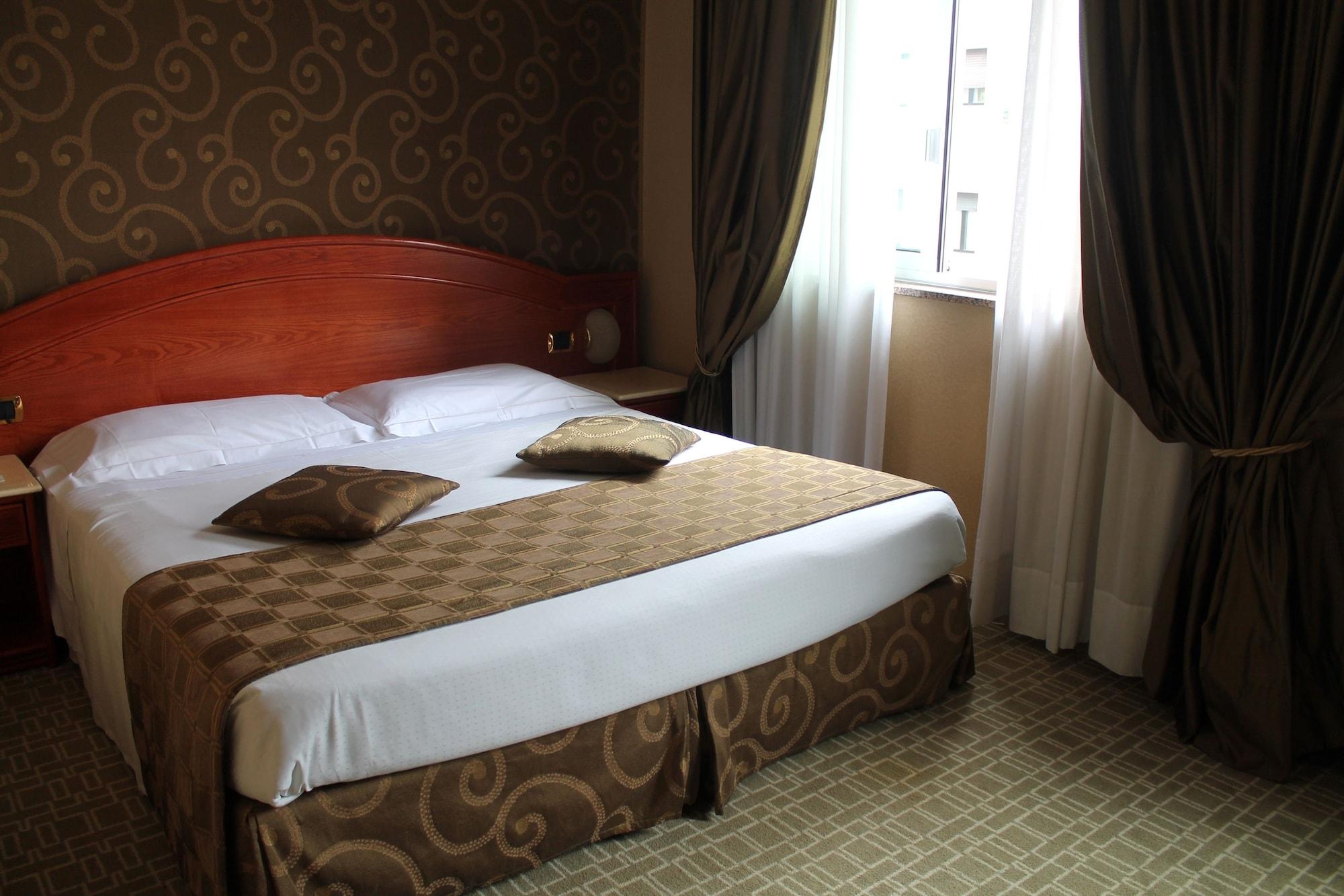 Hotel Mozart Milano Eksteriør billede
